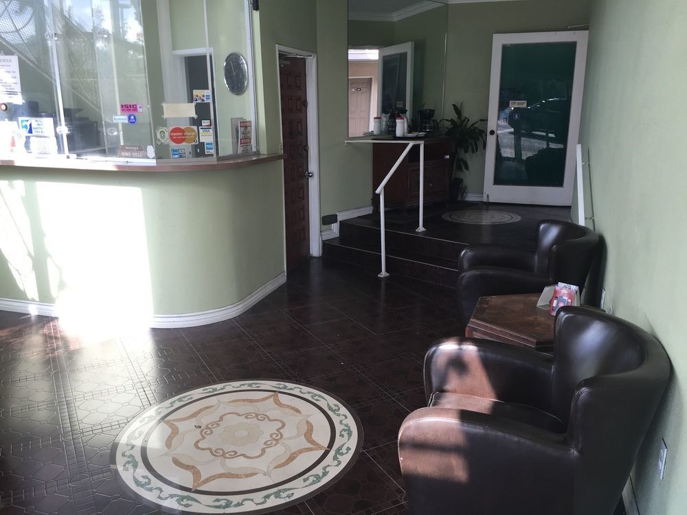 Bevonshire 2* Los Angeles